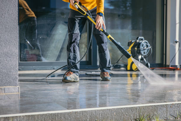 Best Deck and Patio Pressure Washing in Sycamore, IL